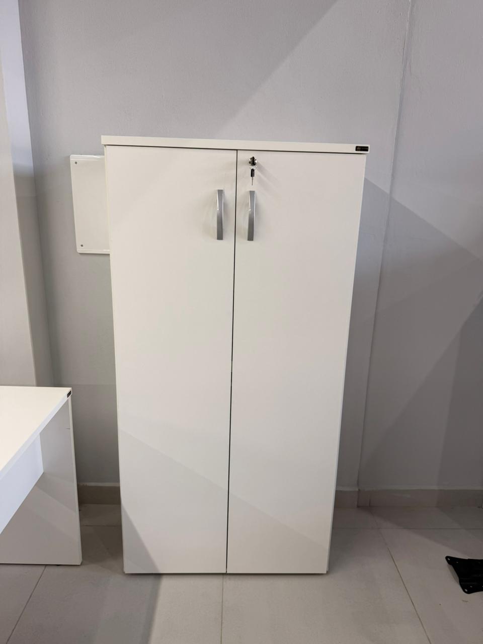 Estante Credenza